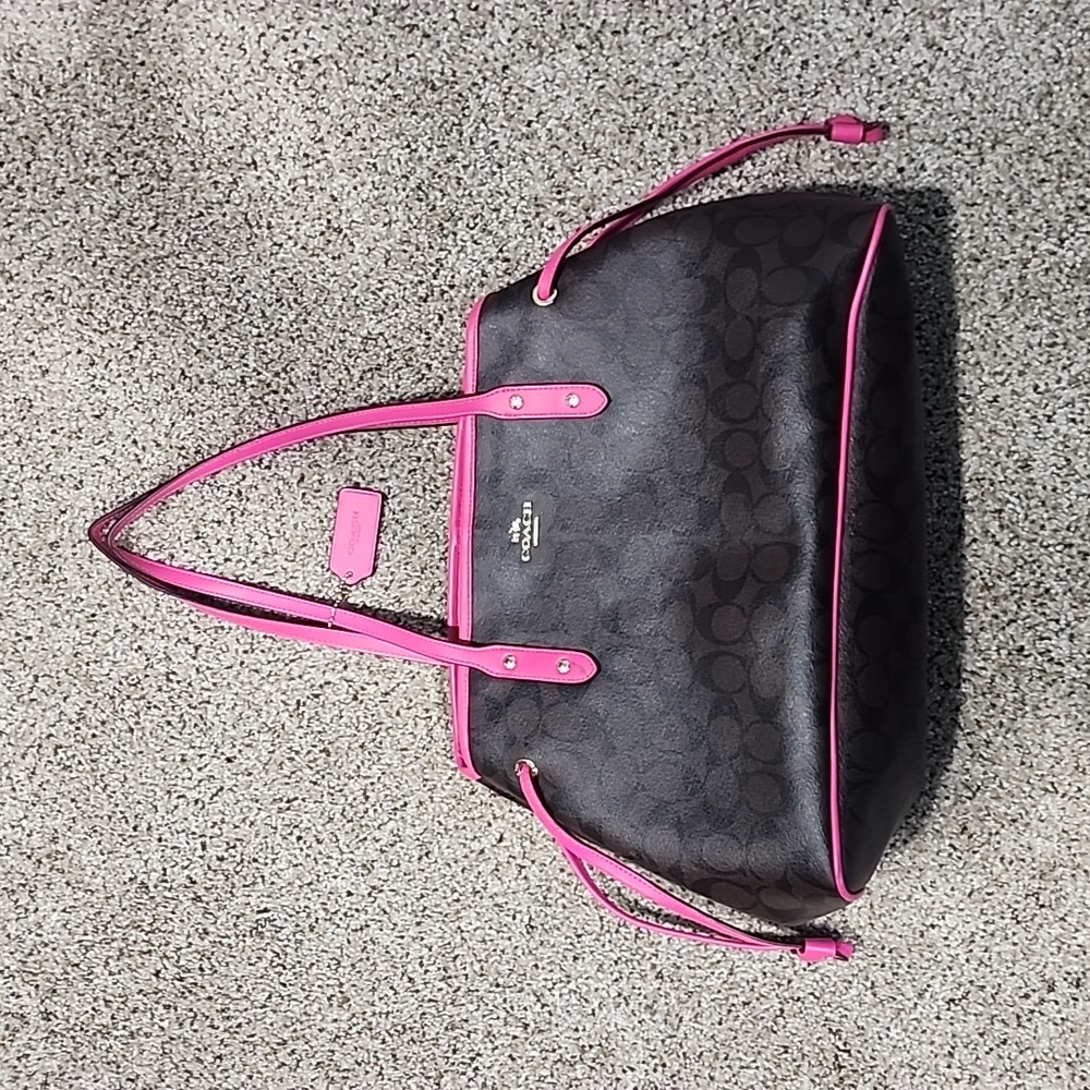 Coach Signature Drawstring Carryall Bag
